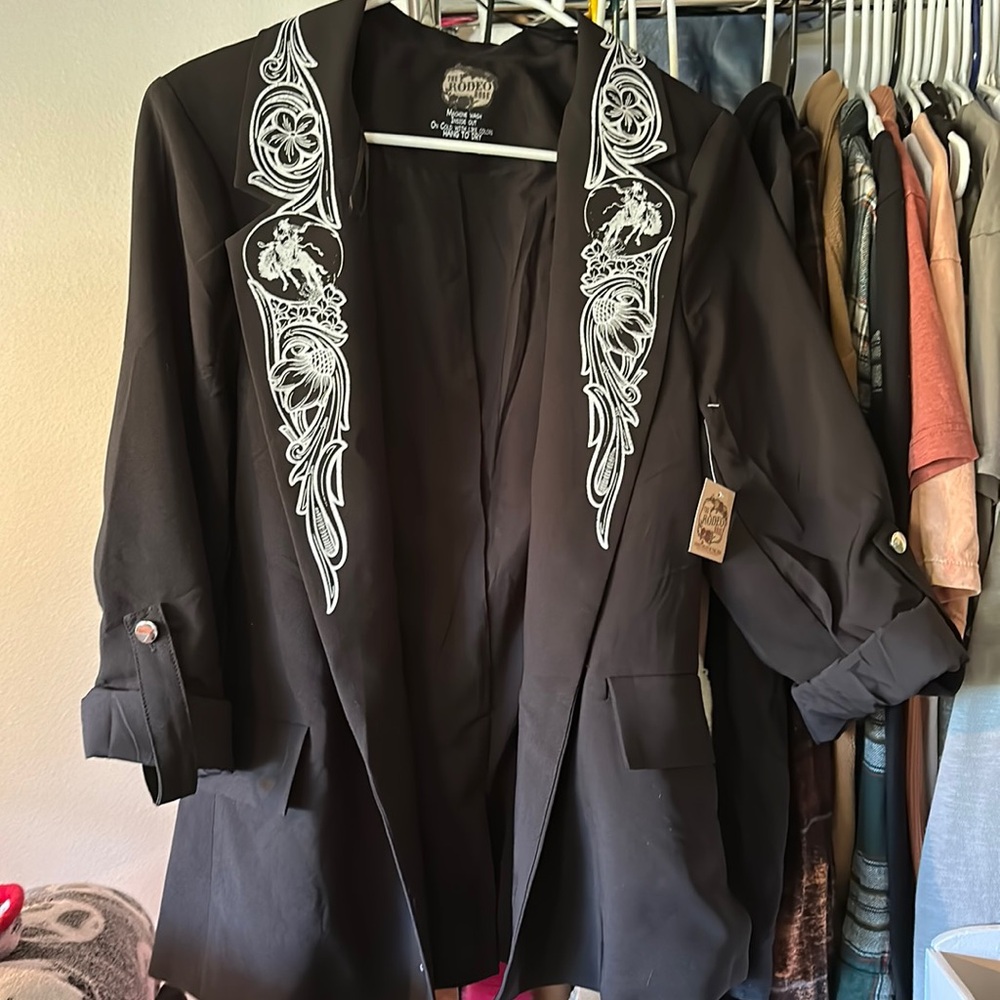 The Rodeo rose blazer